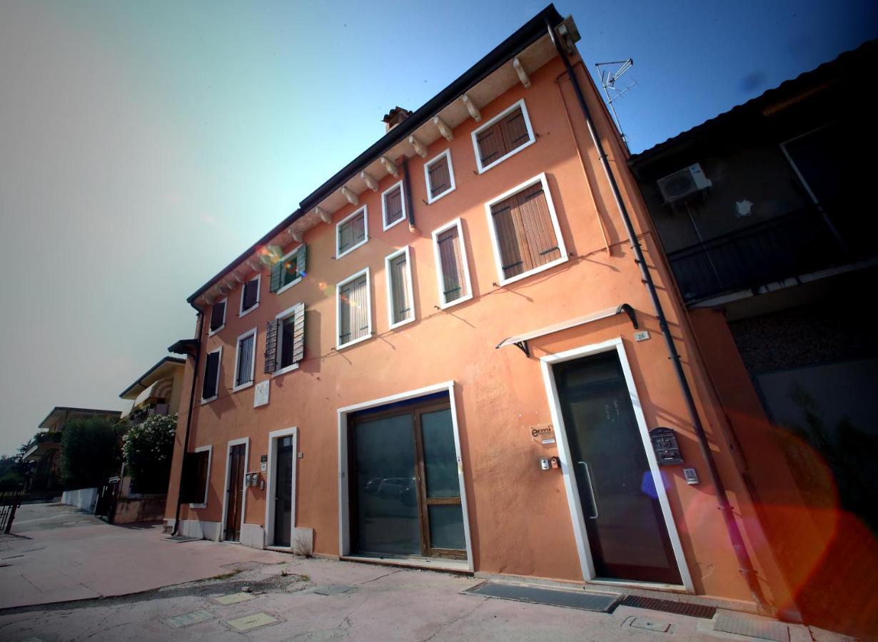 Ermi Sona Exterior foto
